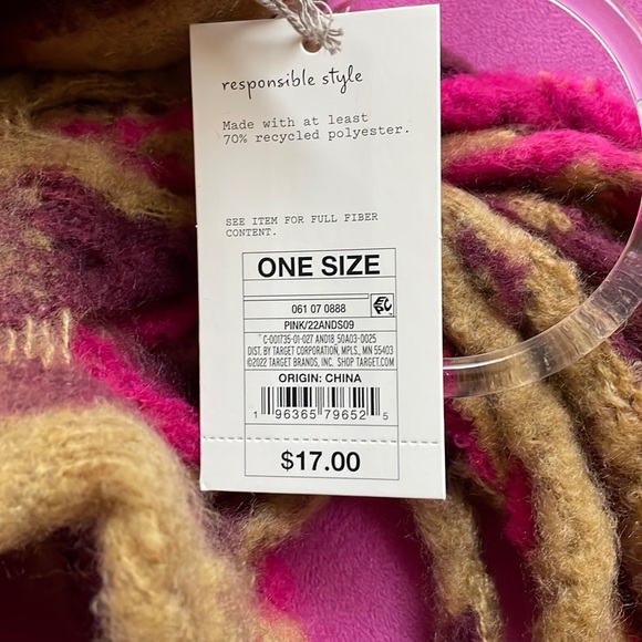 Drape - Picture 2 of 2